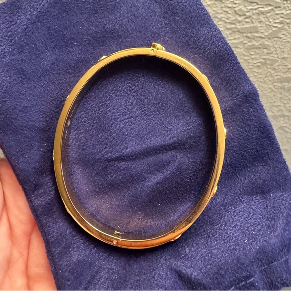 MILLER STUD HINGE BRACELET. One Size. 7mm - Picture 4 of 4